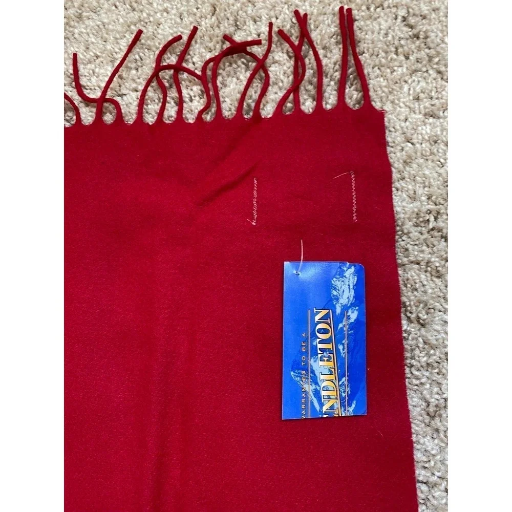 Pendleton scarf red